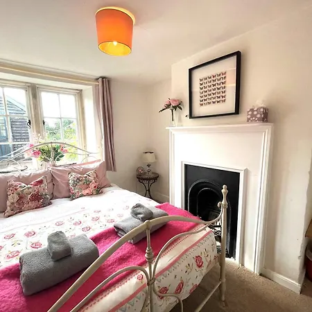 Bradford On Avon Holiday Cottage 4 Bedroom Near Bath Exterior photo