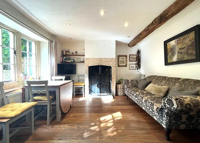 Bradford On Avon Holiday Cottage 4 Bedroom Near Bath