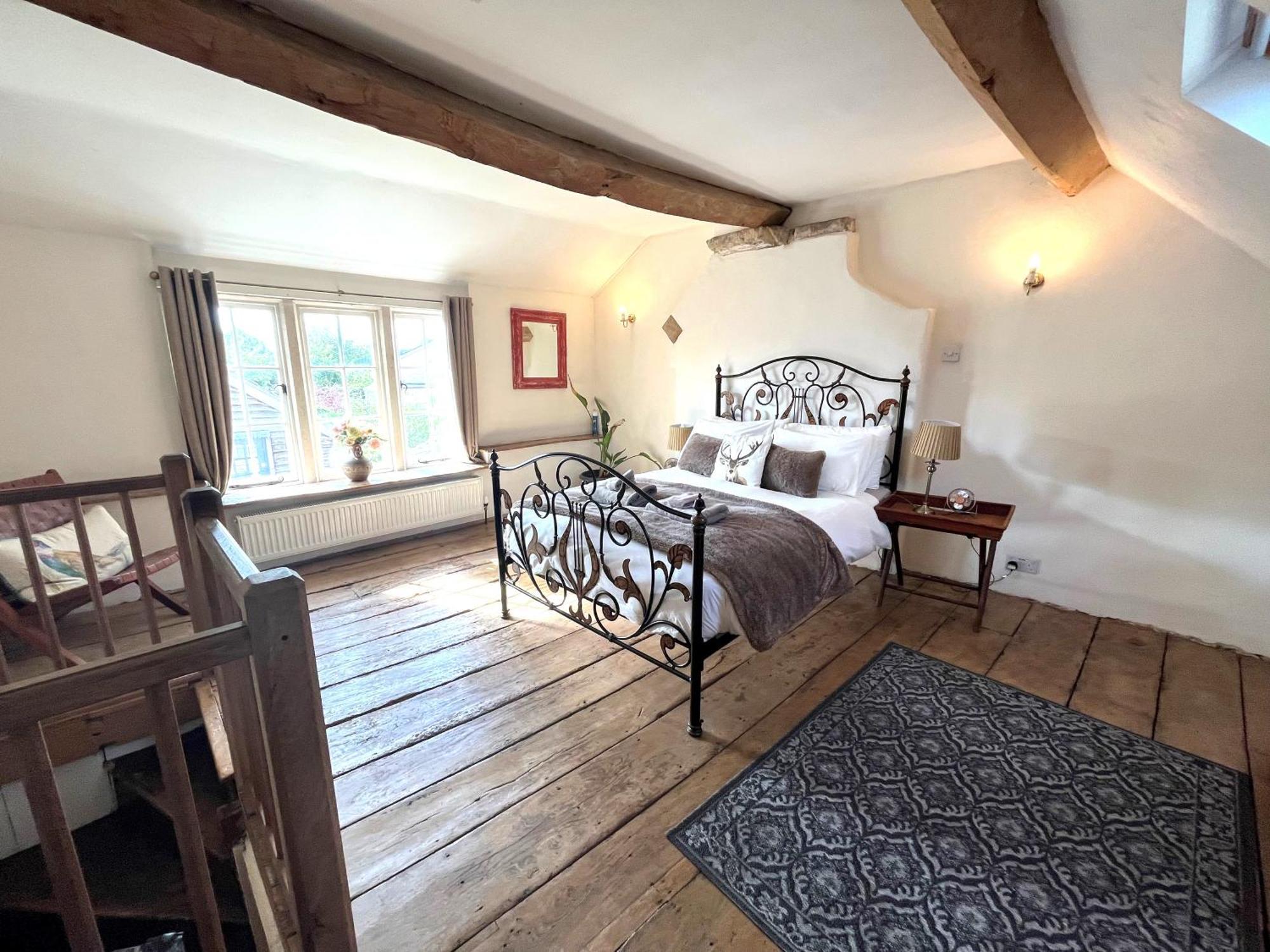 Holiday home On Avon 4 Bedroom Near Bath Bradford-On-Avon